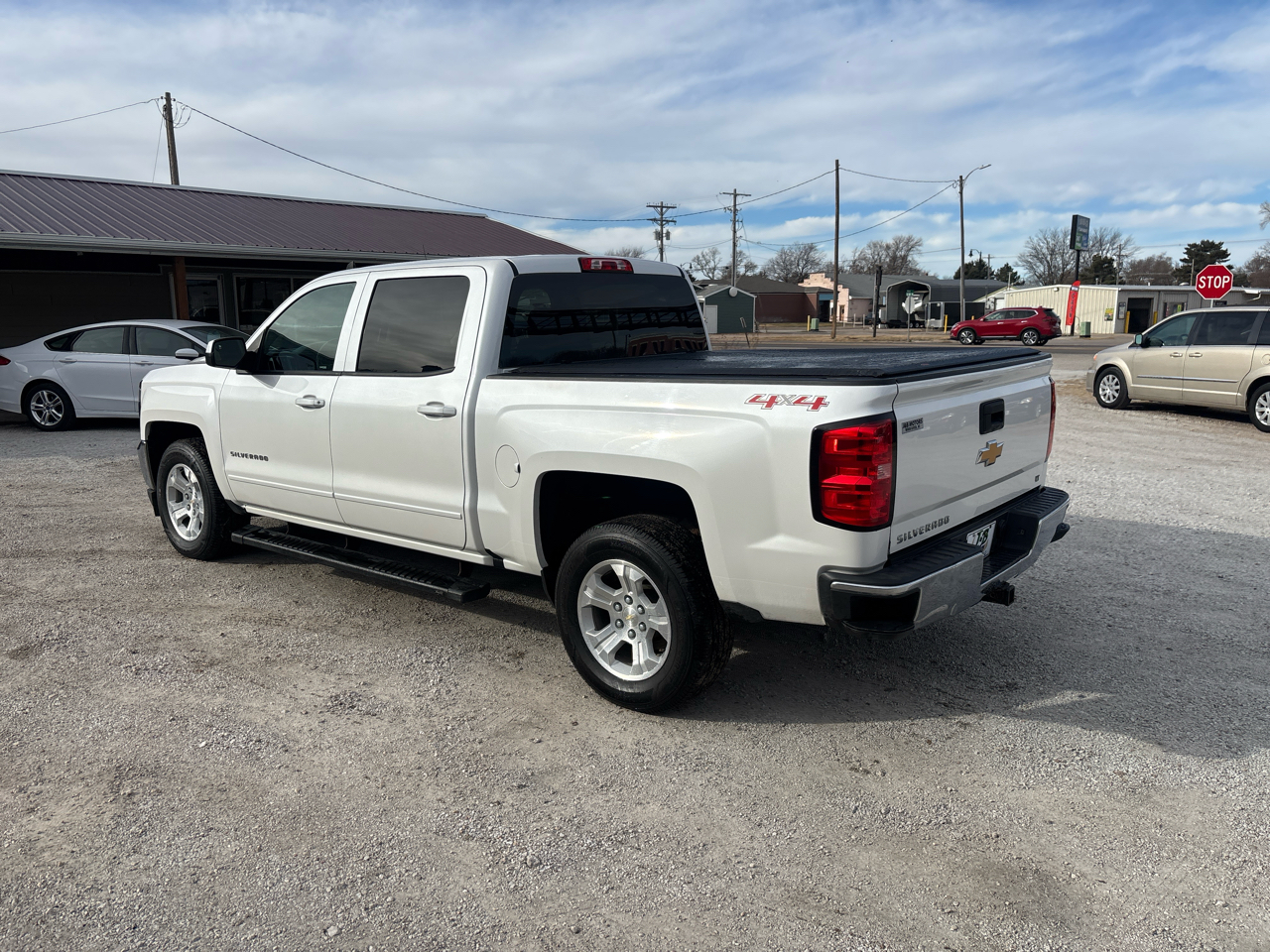 Chevrolet Silverado 1500 4WD Crew Cab 143.5" LT w/1LT 2017