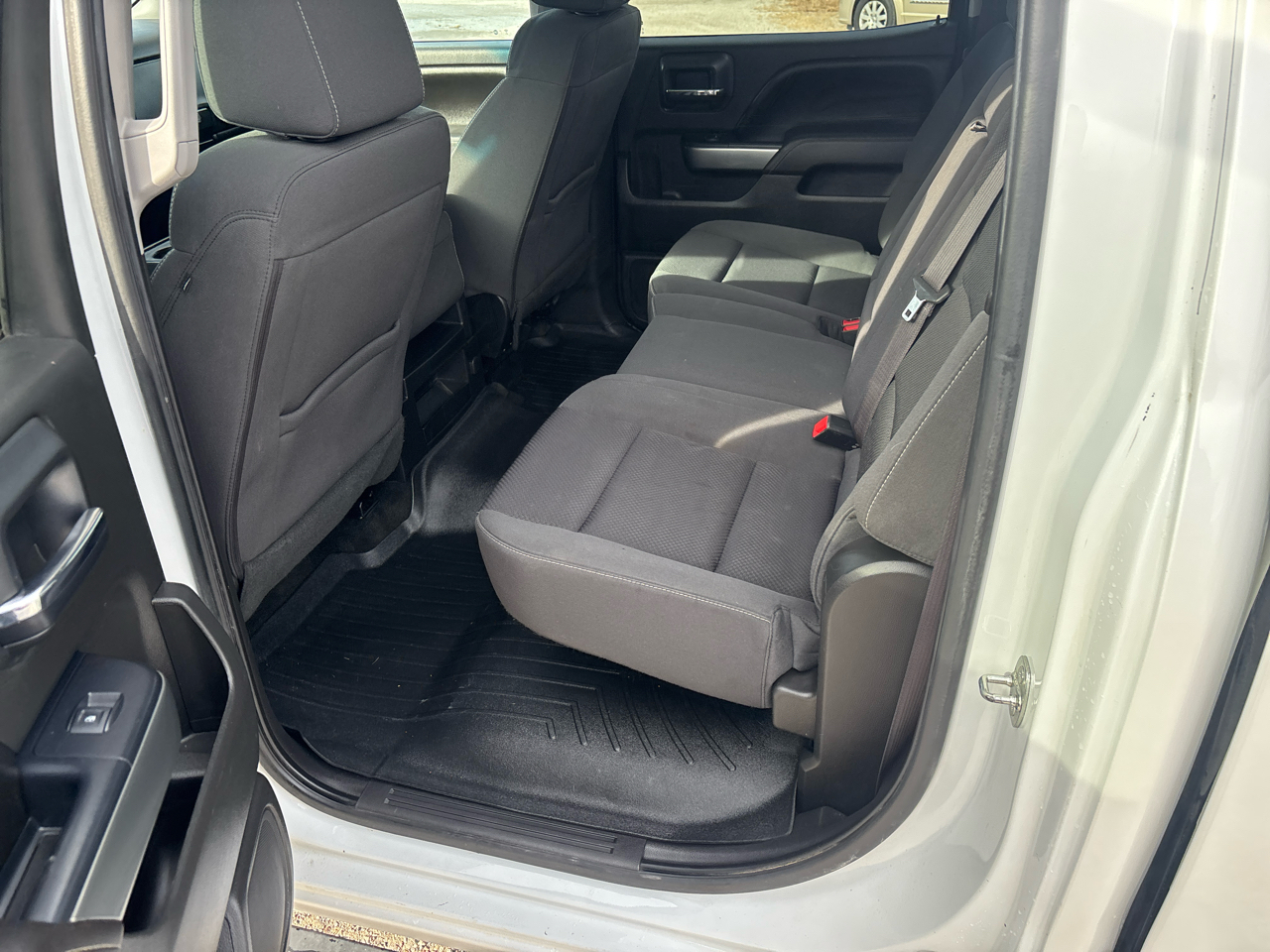 Chevrolet Silverado 1500 4WD Crew Cab 143.5" LT w/1LT 2017