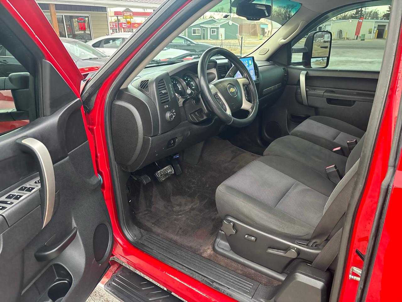 Chevrolet Silverado 1500 4WD Ext Cab 143.5" LT 2012