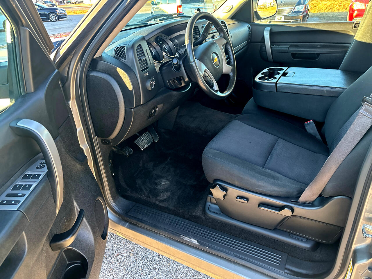 Chevrolet Silverado 1500 4WD Crew Cab 143.5" LT 2013