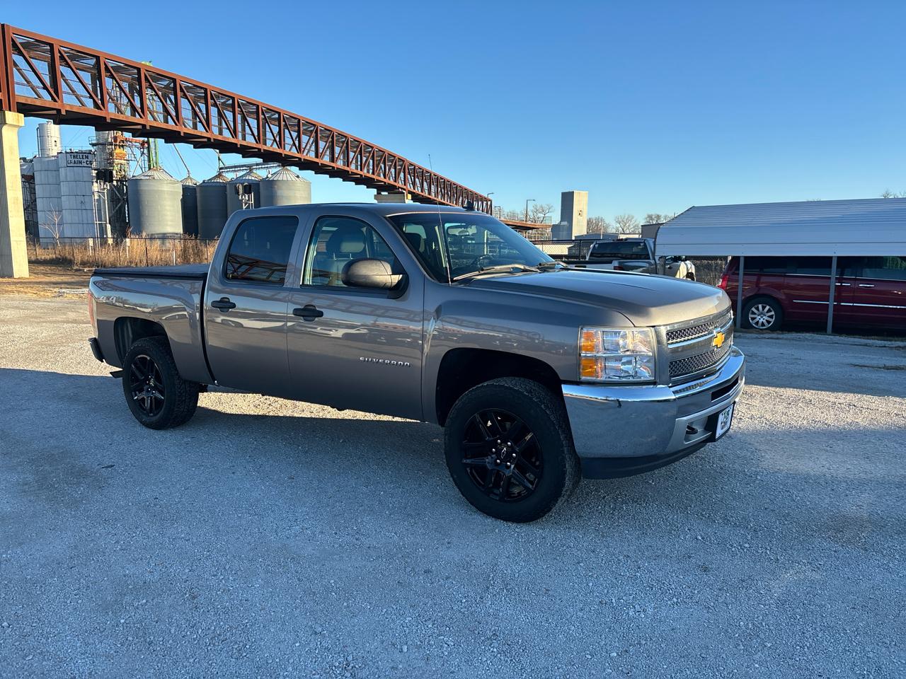 Chevrolet Silverado 1500 4WD Crew Cab 143.5" LT 2013
