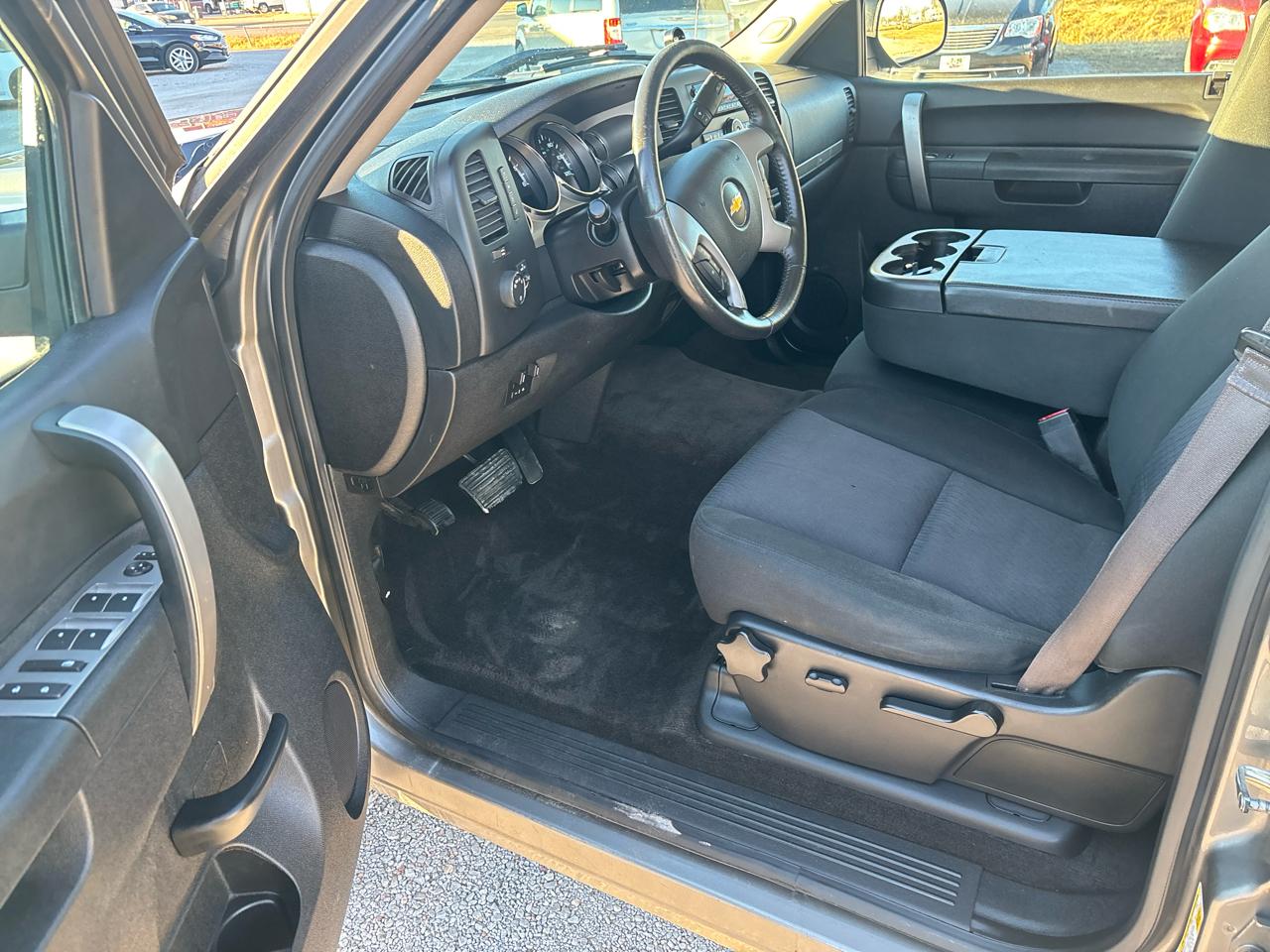 Chevrolet Silverado 1500 4WD Crew Cab 143.5" LT 2013