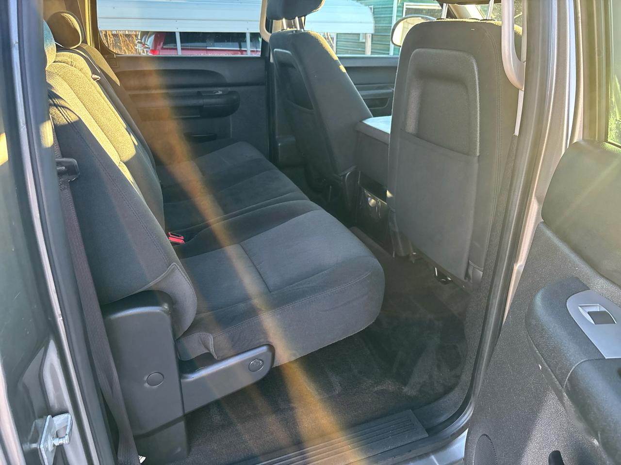 Chevrolet Silverado 1500 4WD Crew Cab 143.5" LT 2013