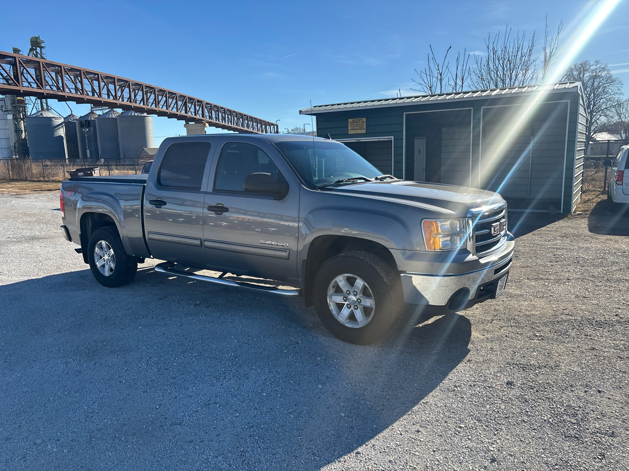 GMC Sierra 1500 4WD Crew Cab 143.5" SLE 2013