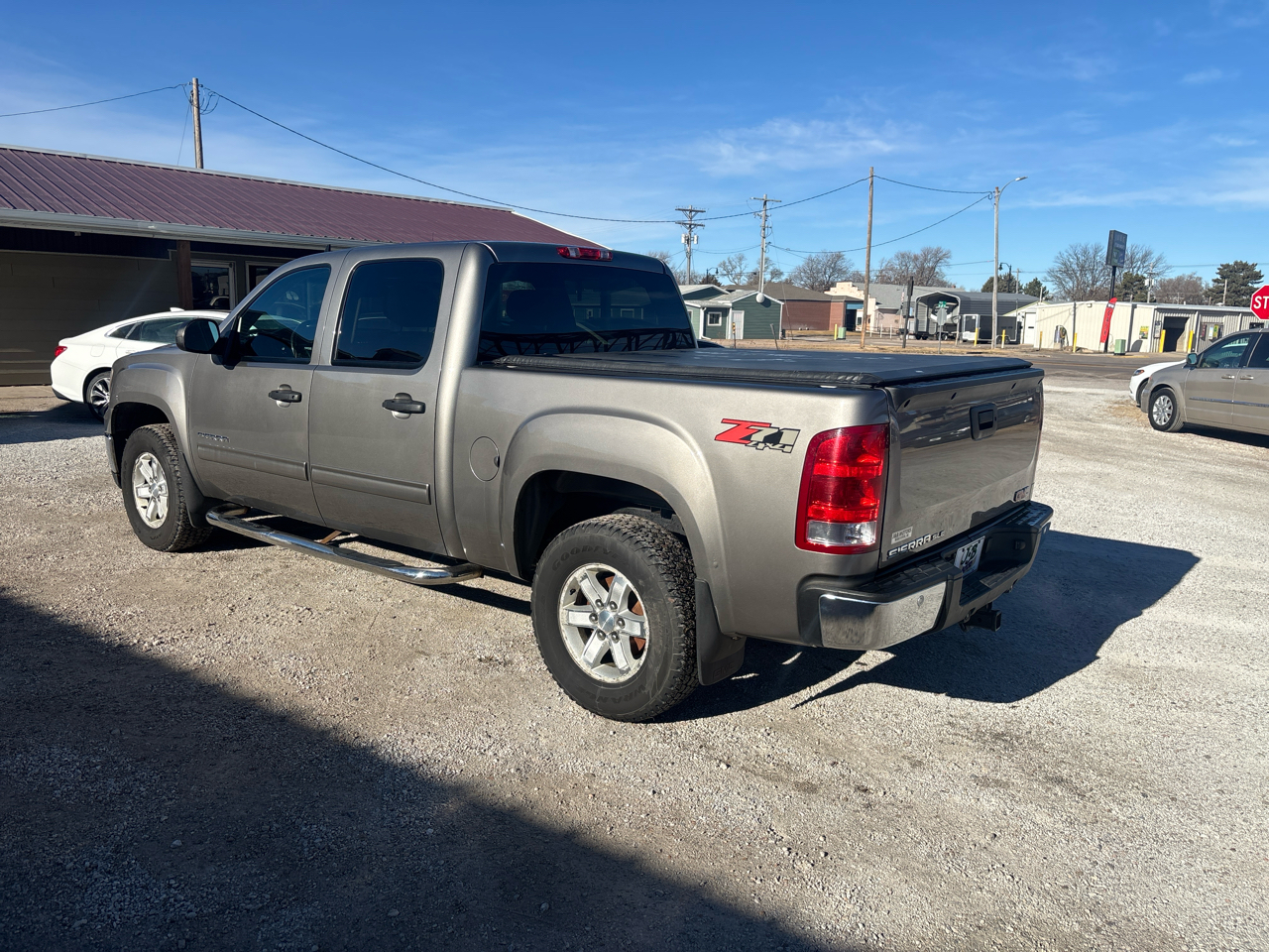 GMC Sierra 1500 4WD Crew Cab 143.5" SLE 2013