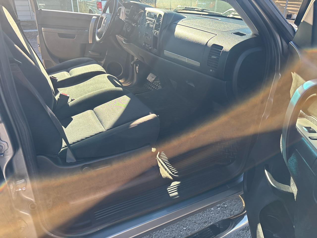 GMC Sierra 1500 4WD Crew Cab 143.5" SLE 2013