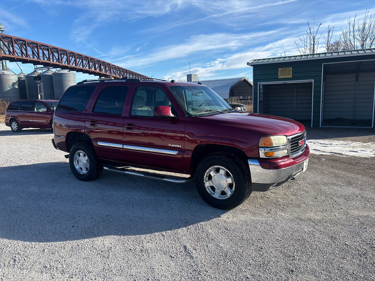 GMC Yukon 4dr 1500 4WD SLT 2004