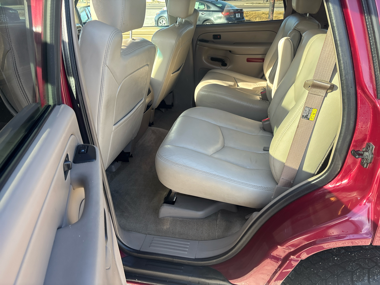 GMC Yukon 4dr 1500 4WD SLT 2004