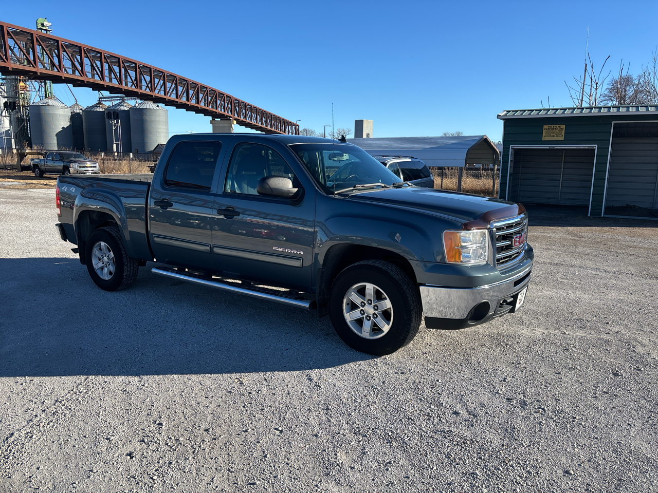 GMC Sierra 1500 4WD Crew Cab 143.5" SLE 2013