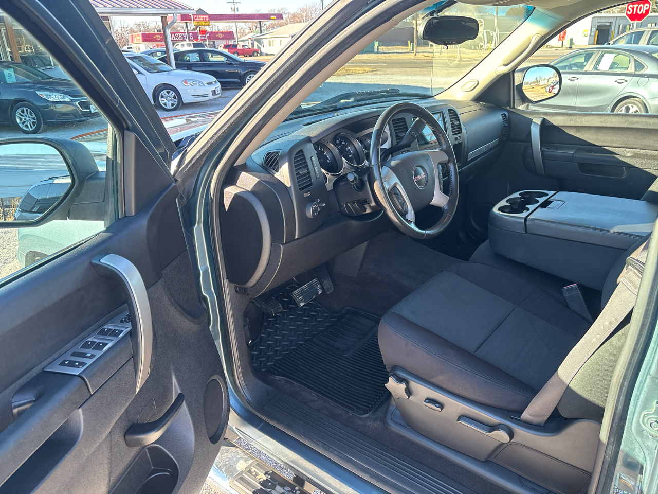 GMC Sierra 1500 4WD Crew Cab 143.5" SLE 2013