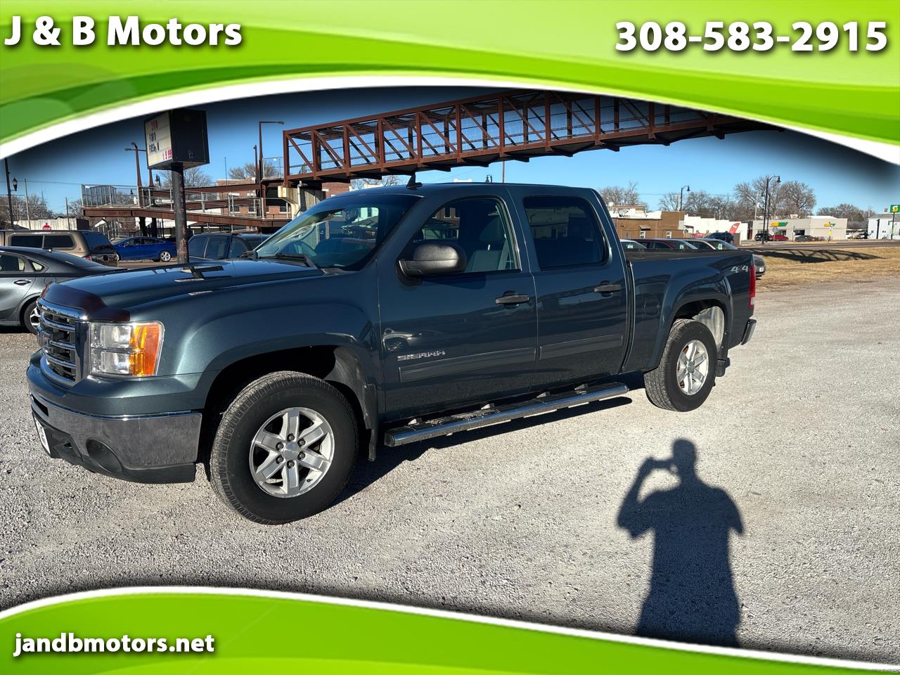 2013 GMC Sierra 1500 4WD Crew Cab 143.5" SLE