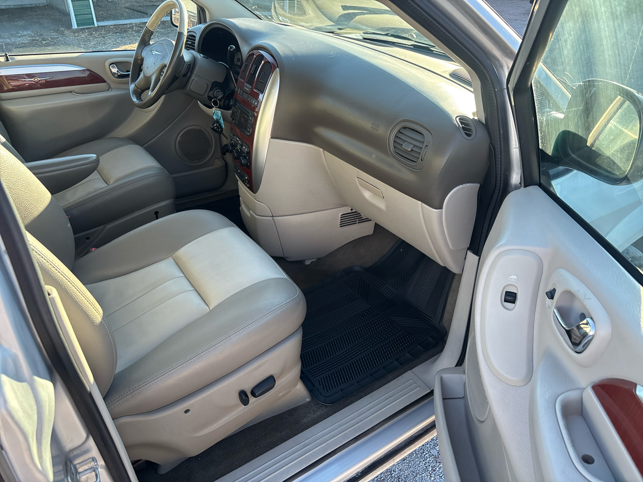 Chrysler Town & Country LWB 4dr Wgn Touring 2007