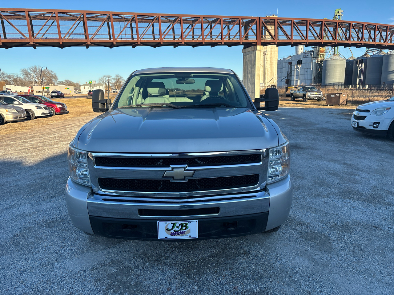 Chevrolet Silverado 1500 4WD Ext Cab 143.5" LT 2011