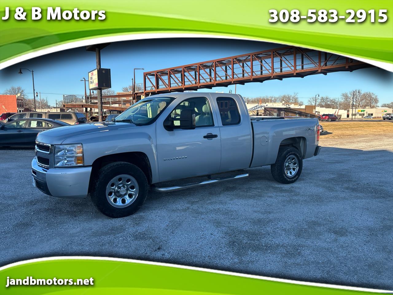 2011 Chevrolet Silverado 1500 4WD Ext Cab 143.5" LT