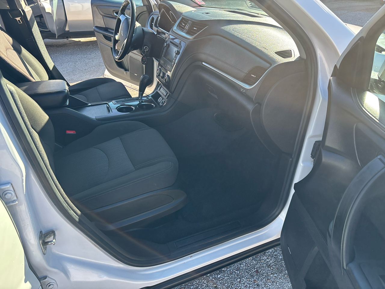 Chevrolet Traverse AWD 4dr LT w/2LT 2016