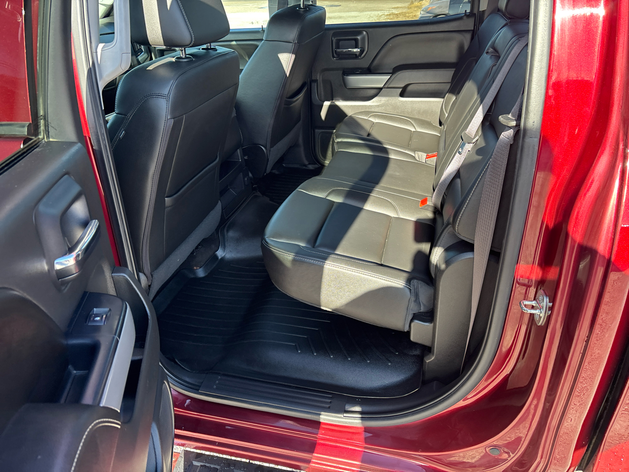 Chevrolet Silverado 1500 4WD Crew Cab 143.5" LT w/2LT 2017