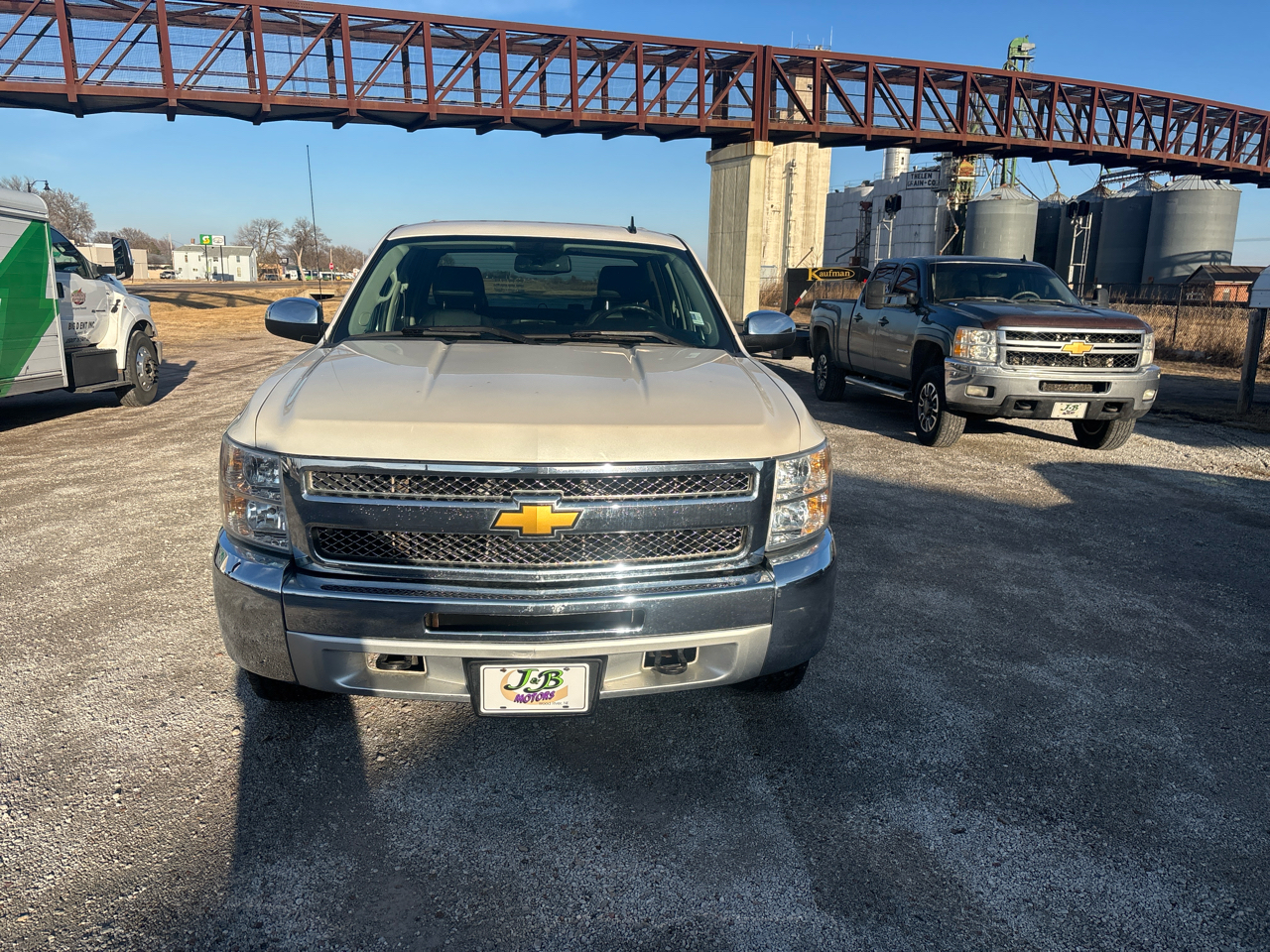 Chevrolet Silverado 1500 4WD Crew Cab 143.5" LT 2012