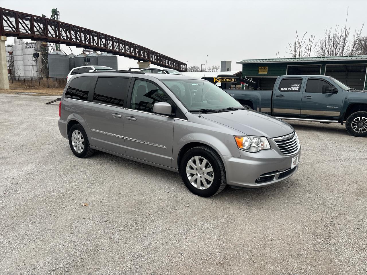 Chrysler Town & Country 4dr Wgn Touring 2016