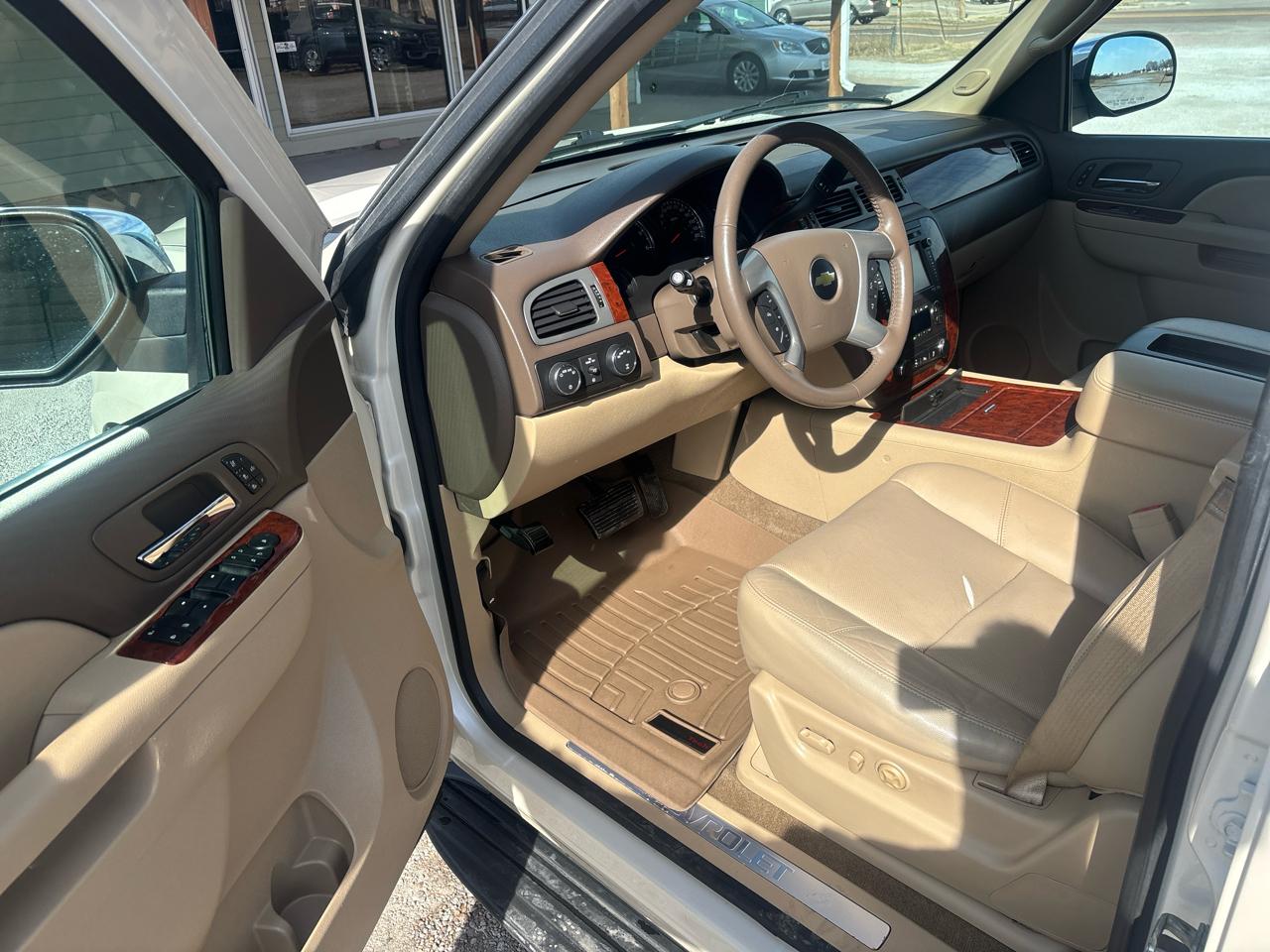 Chevrolet Tahoe 4WD 4dr 1500 LTZ 2013