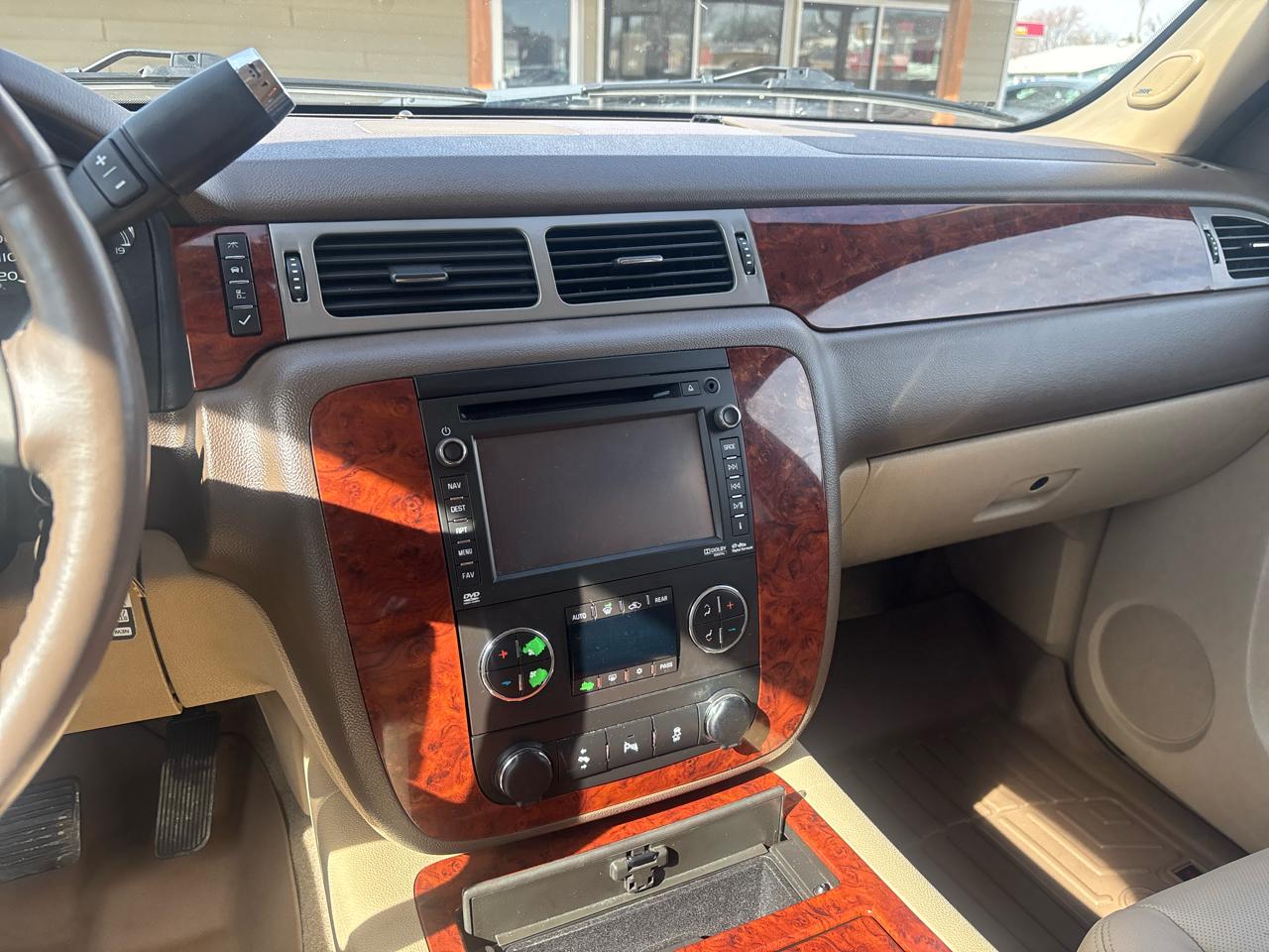 Chevrolet Tahoe 4WD 4dr 1500 LTZ 2013