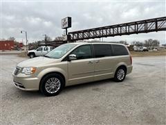 2016 Chrysler Town & Country 