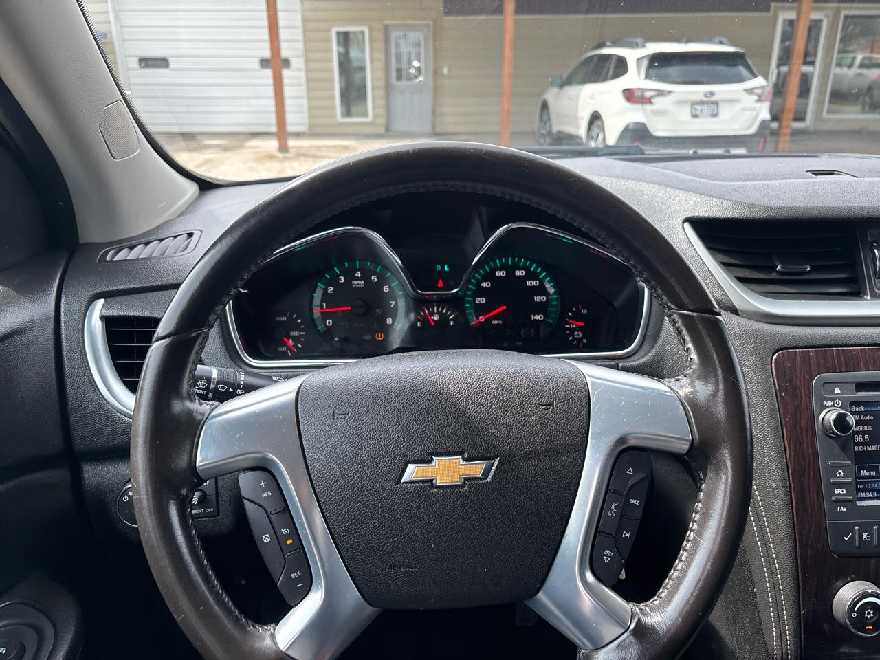 Chevrolet Traverse FWD 4dr LT w/1LT 2017