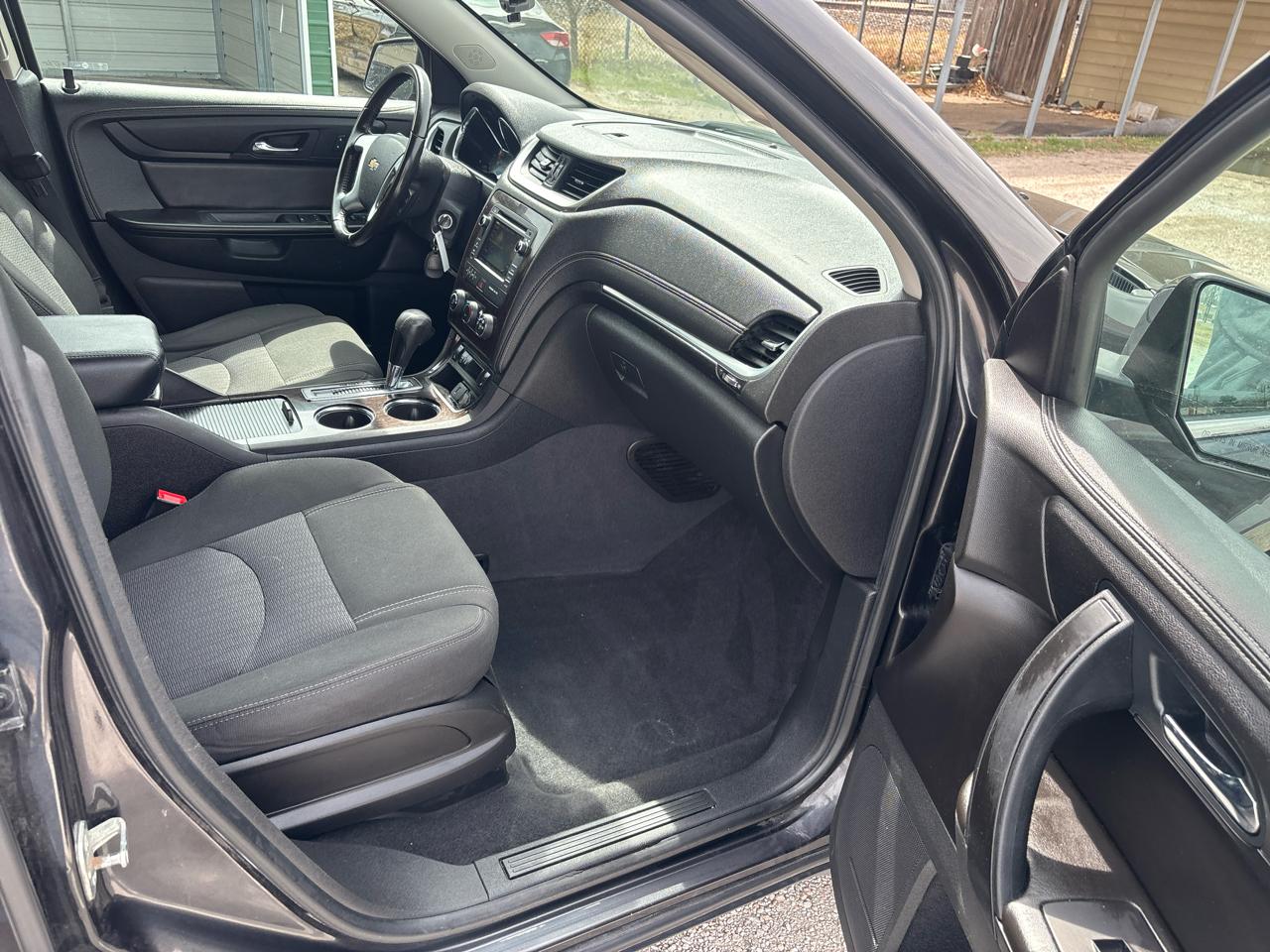 Chevrolet Traverse FWD 4dr LT w/1LT 2017