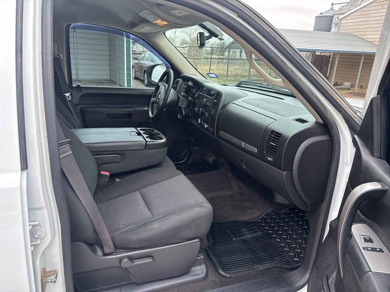 Chevrolet Silverado 1500 4WD Crew Cab 143.5" LT 2013