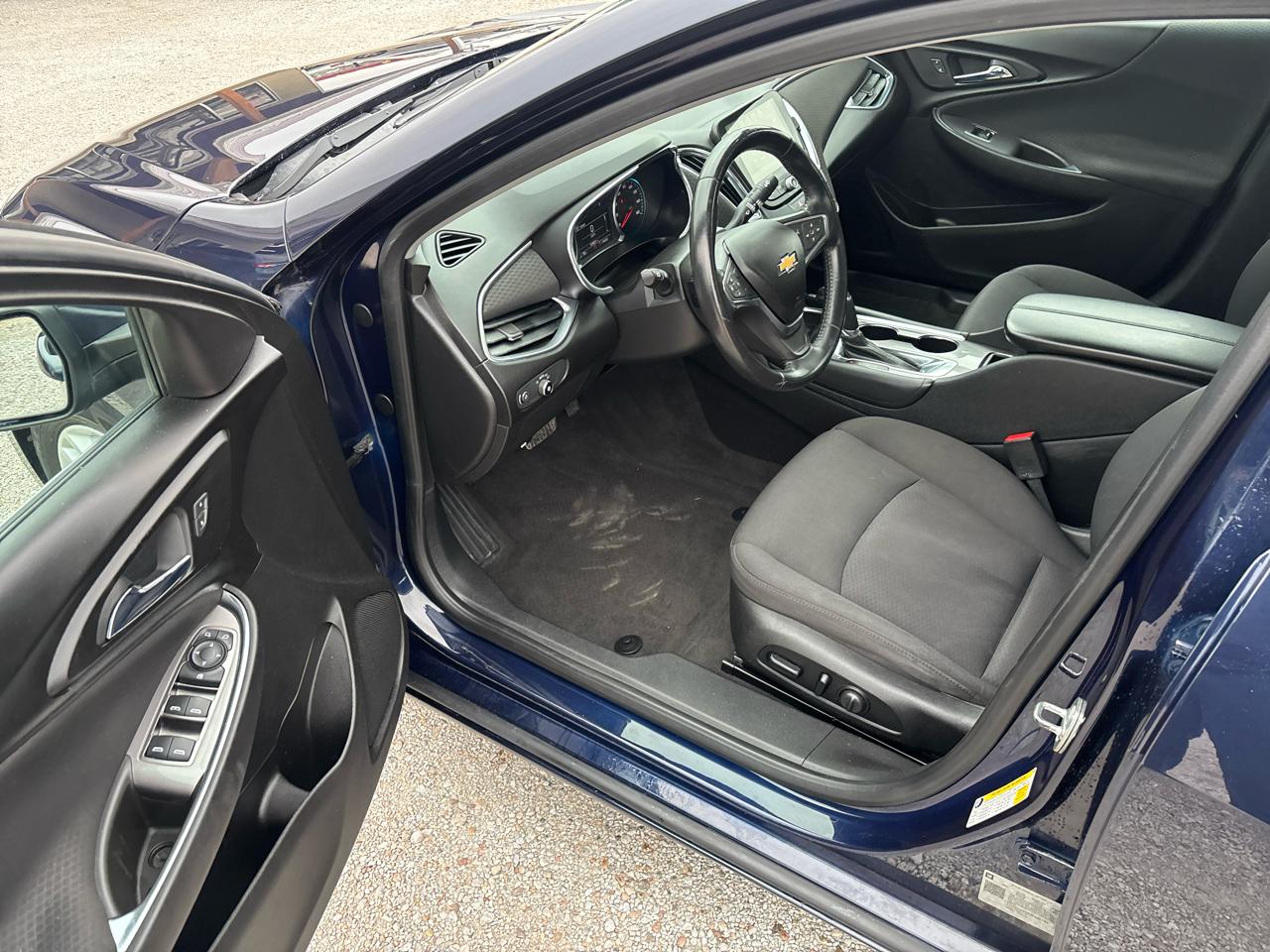 Chevrolet Malibu 4dr Sdn LT w/1LT 2018