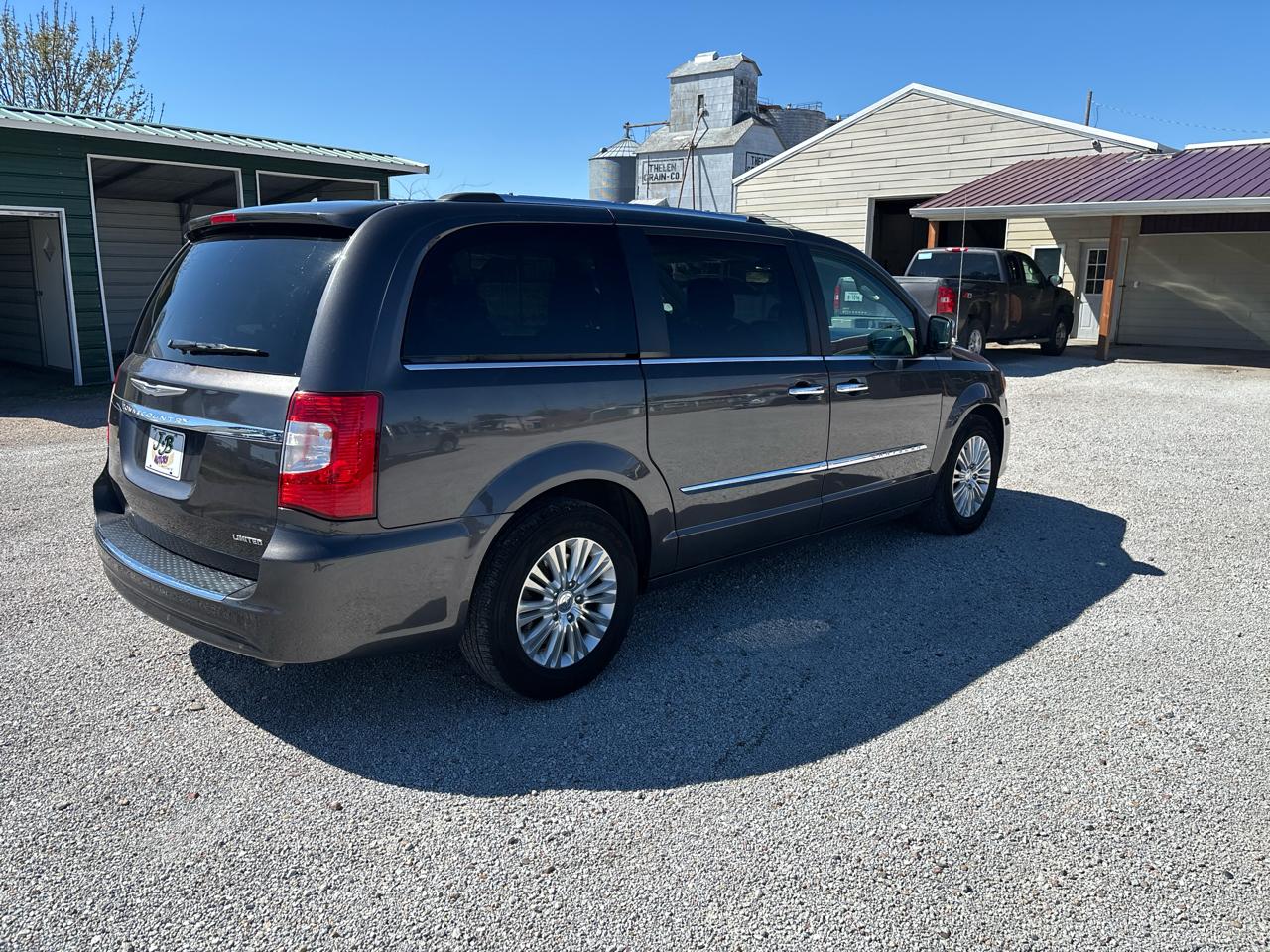 Chrysler Town & Country 4dr Wgn Limited 2015