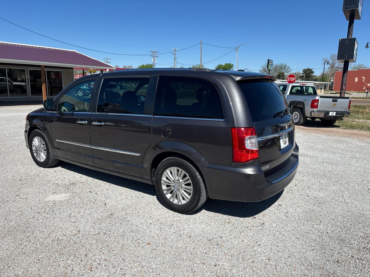 Chrysler Town & Country 4dr Wgn Limited 2015