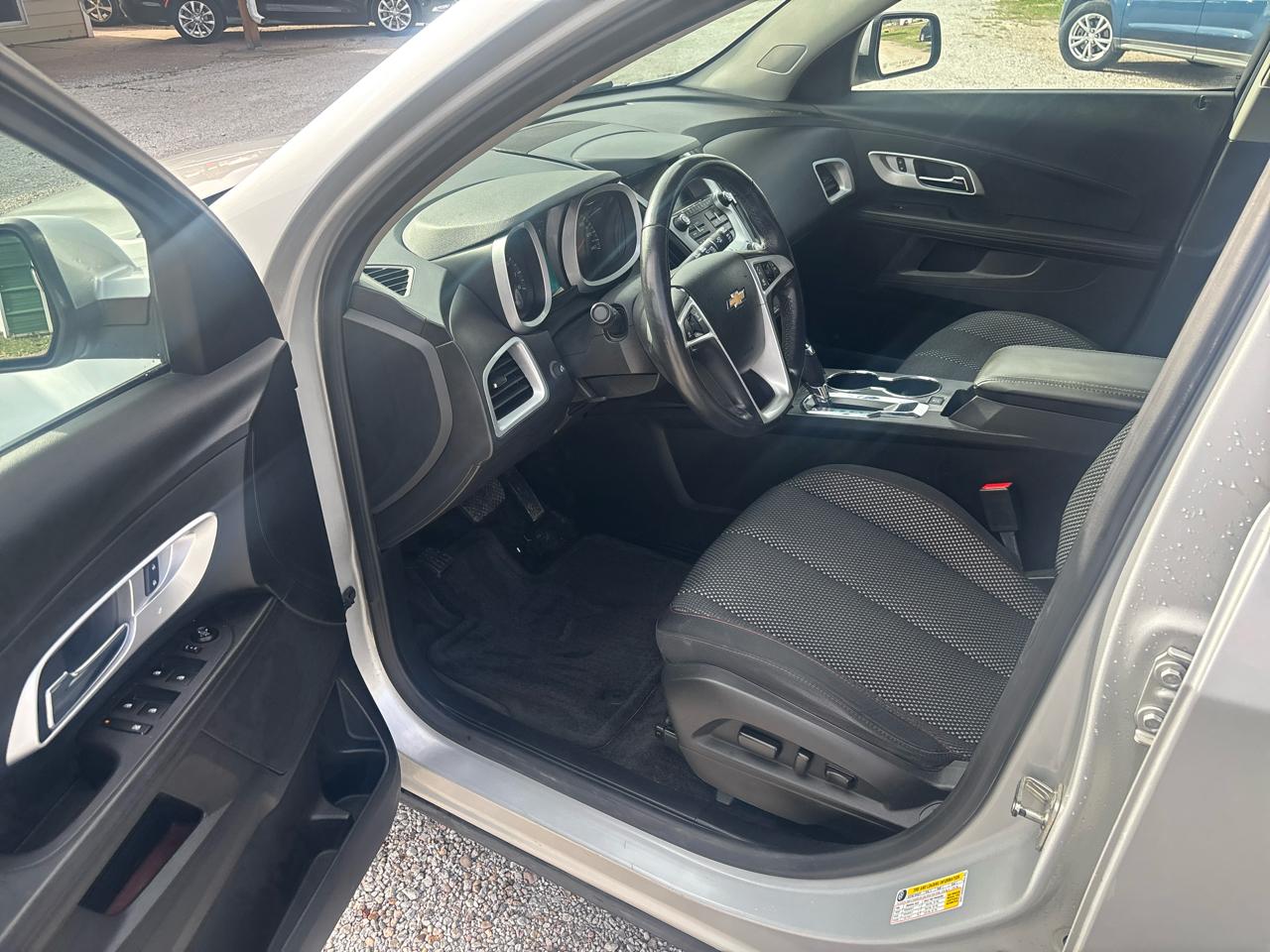 Chevrolet Equinox FWD 4dr LT w/1LT 2017