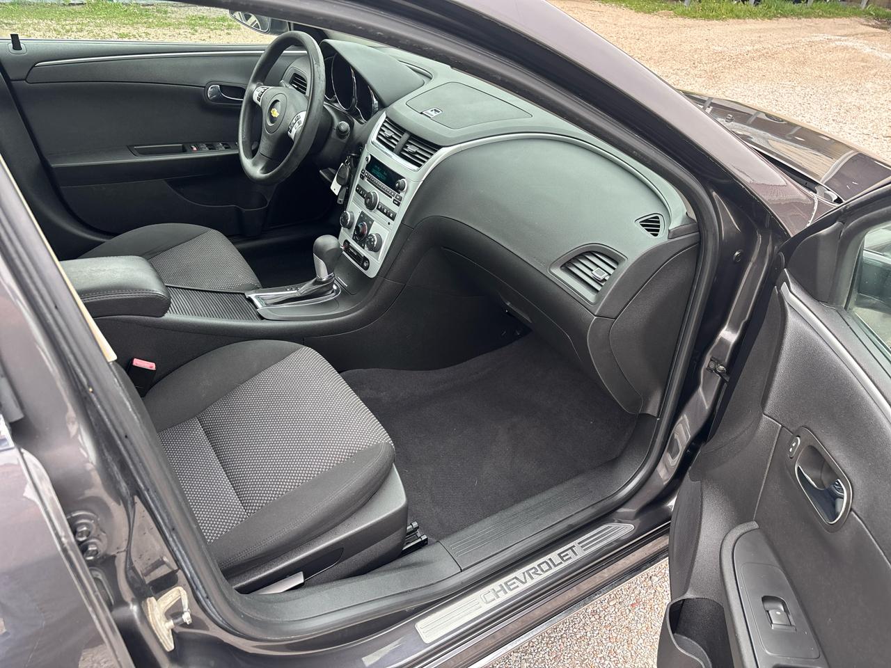 Chevrolet Malibu 4dr Sdn LT w/1LT 2011