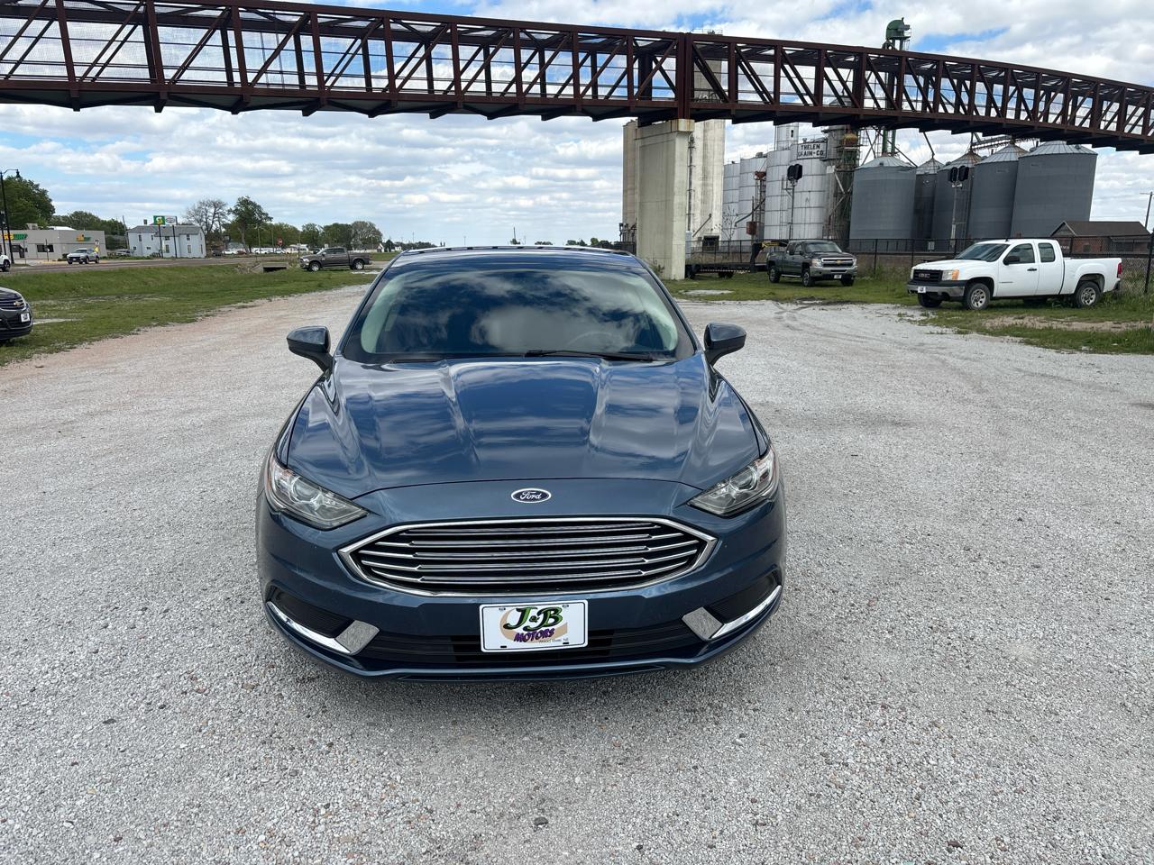 Ford Fusion SE FWD 2018