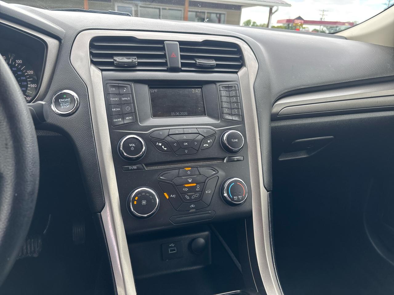 Ford Fusion SE FWD 2018