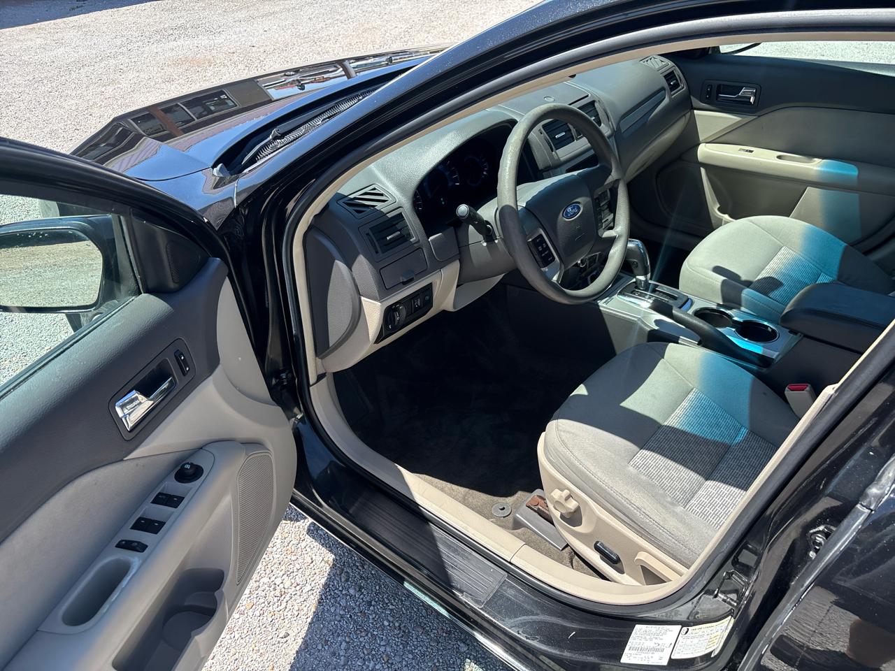 Ford Fusion 4dr Sdn SE FWD 2010