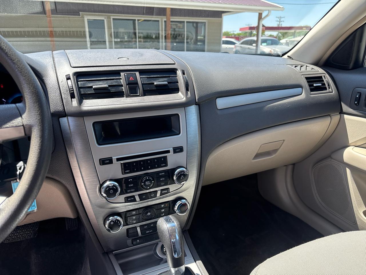 Ford Fusion 4dr Sdn SE FWD 2010