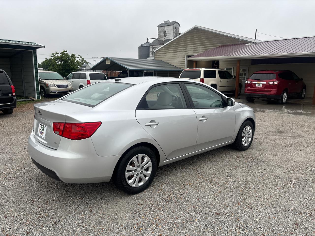 Kia Forte 4dr Sdn Auto EX 2010
