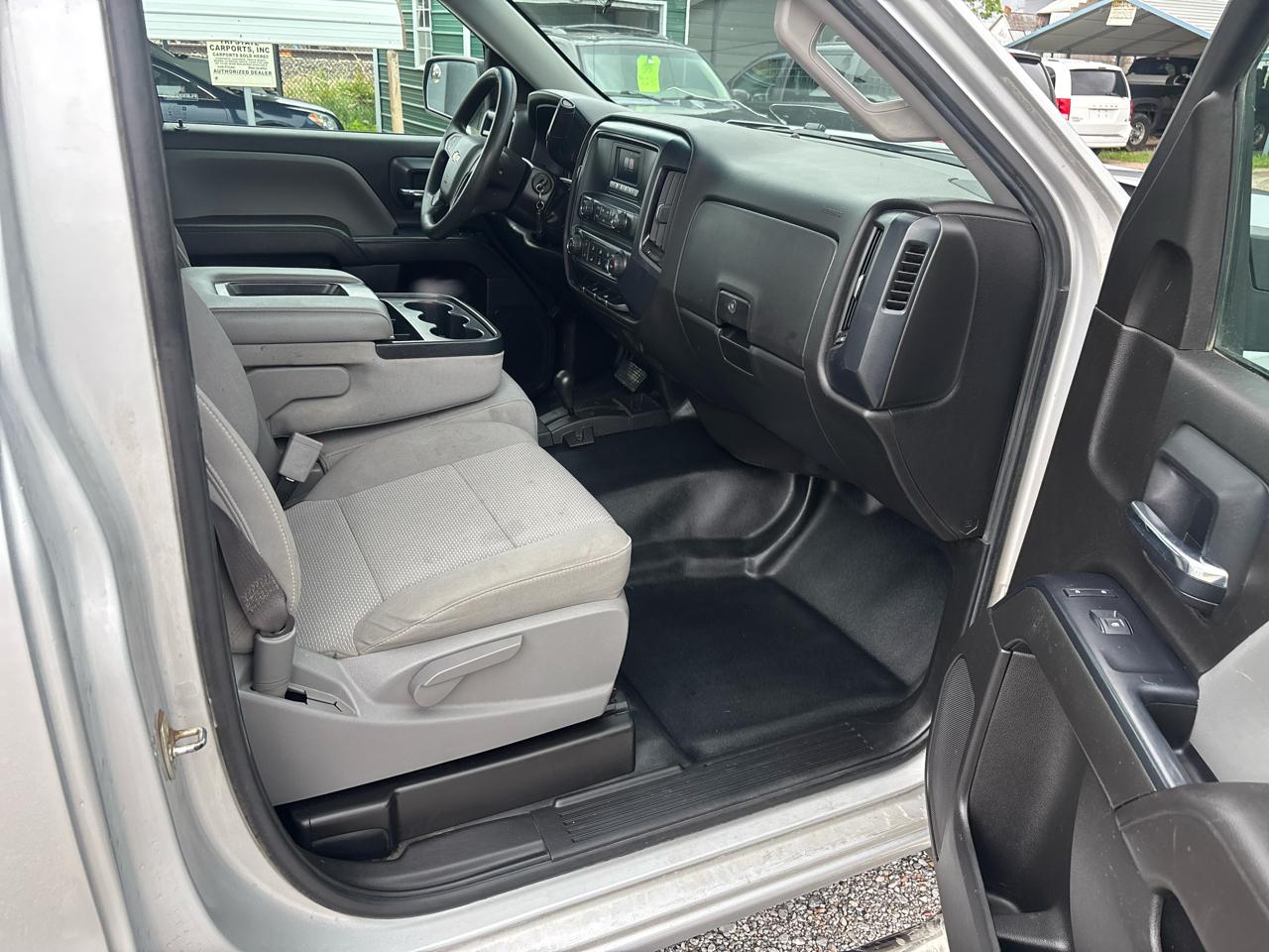 Chevrolet Silverado 1500 4WD Reg Cab 133.0" Work Truck 2017