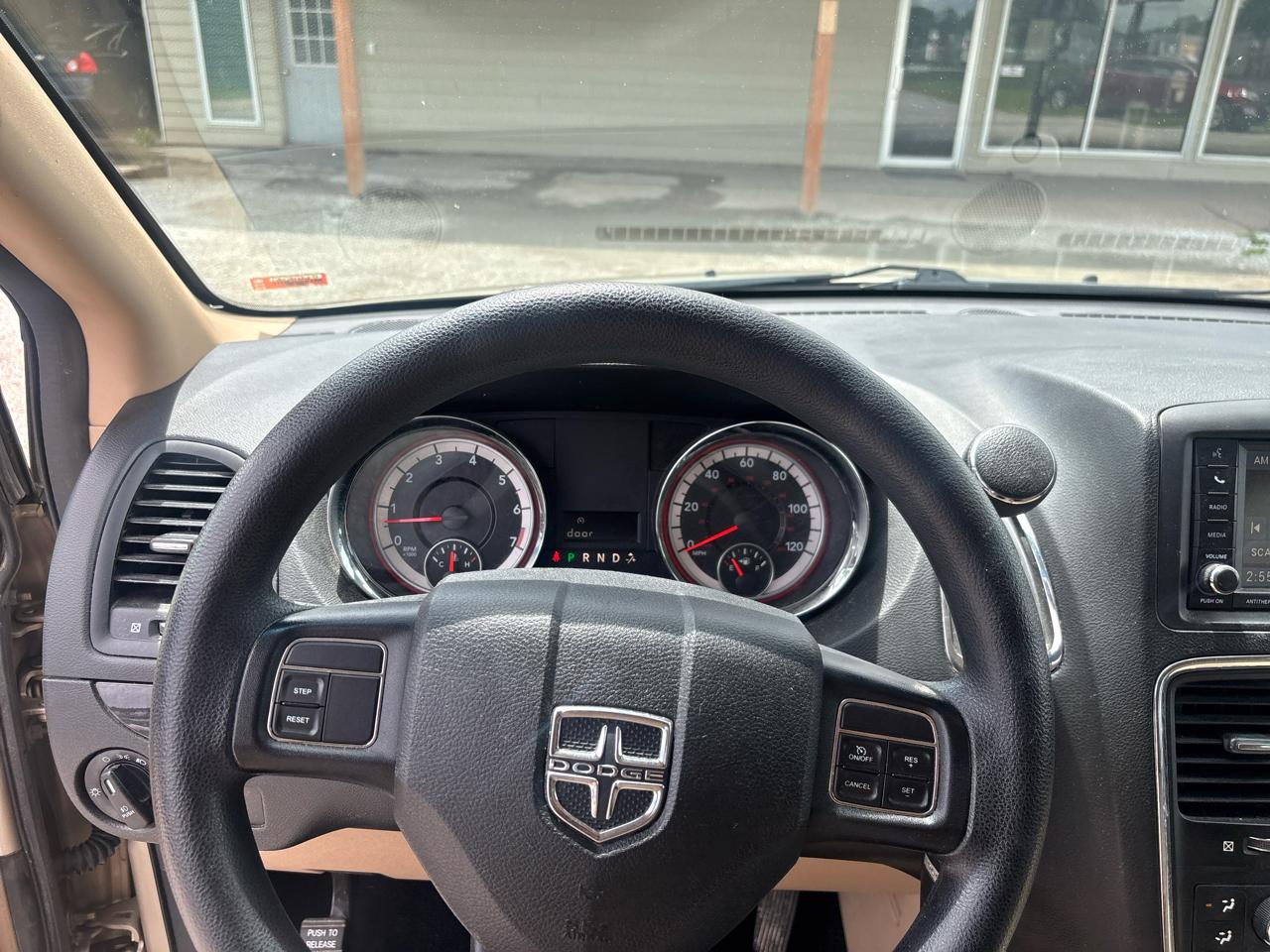 Dodge Grand Caravan 4dr Wgn SXT 2014