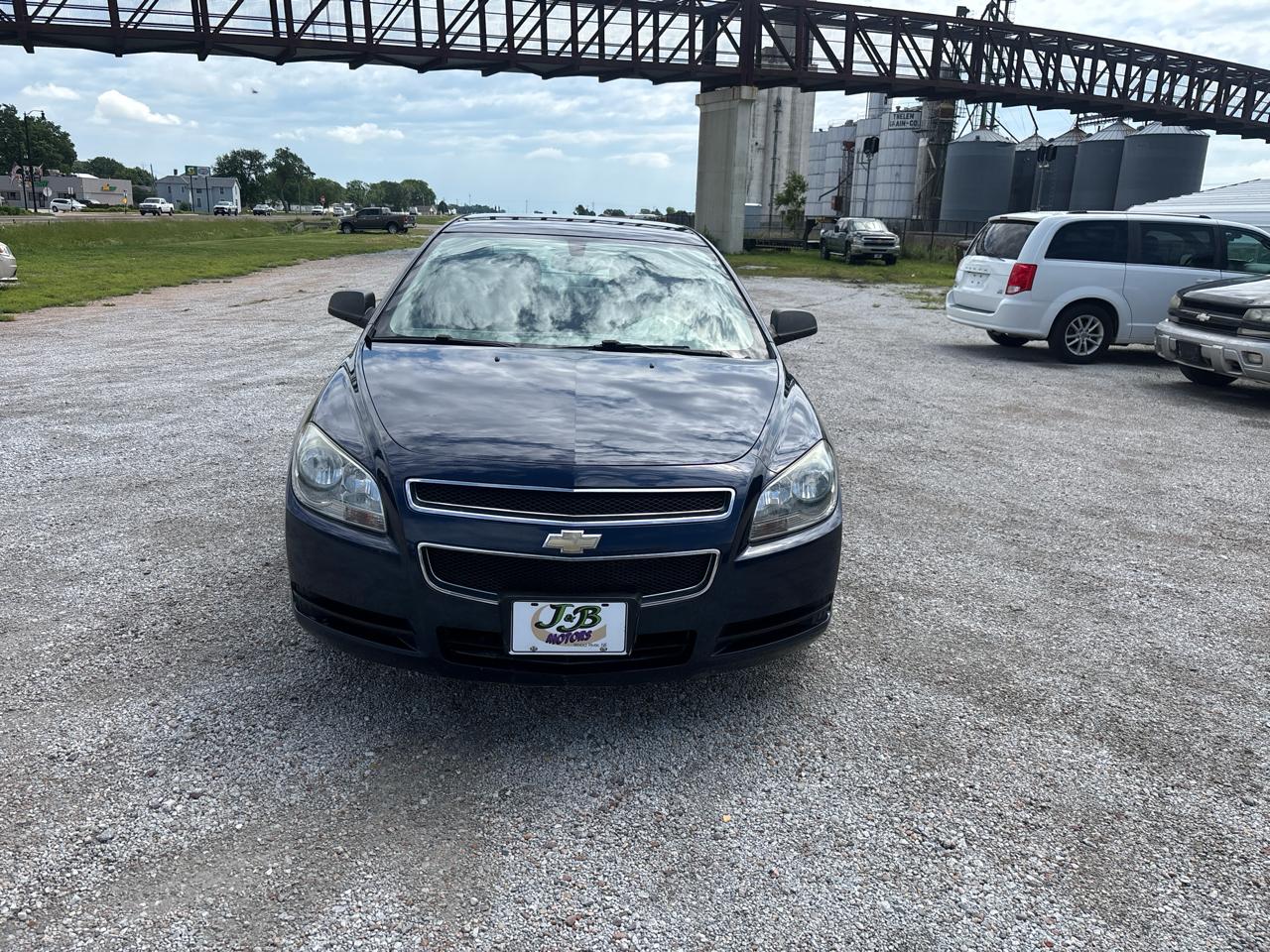 Chevrolet Malibu 4dr Sdn LS w/1FL 2012