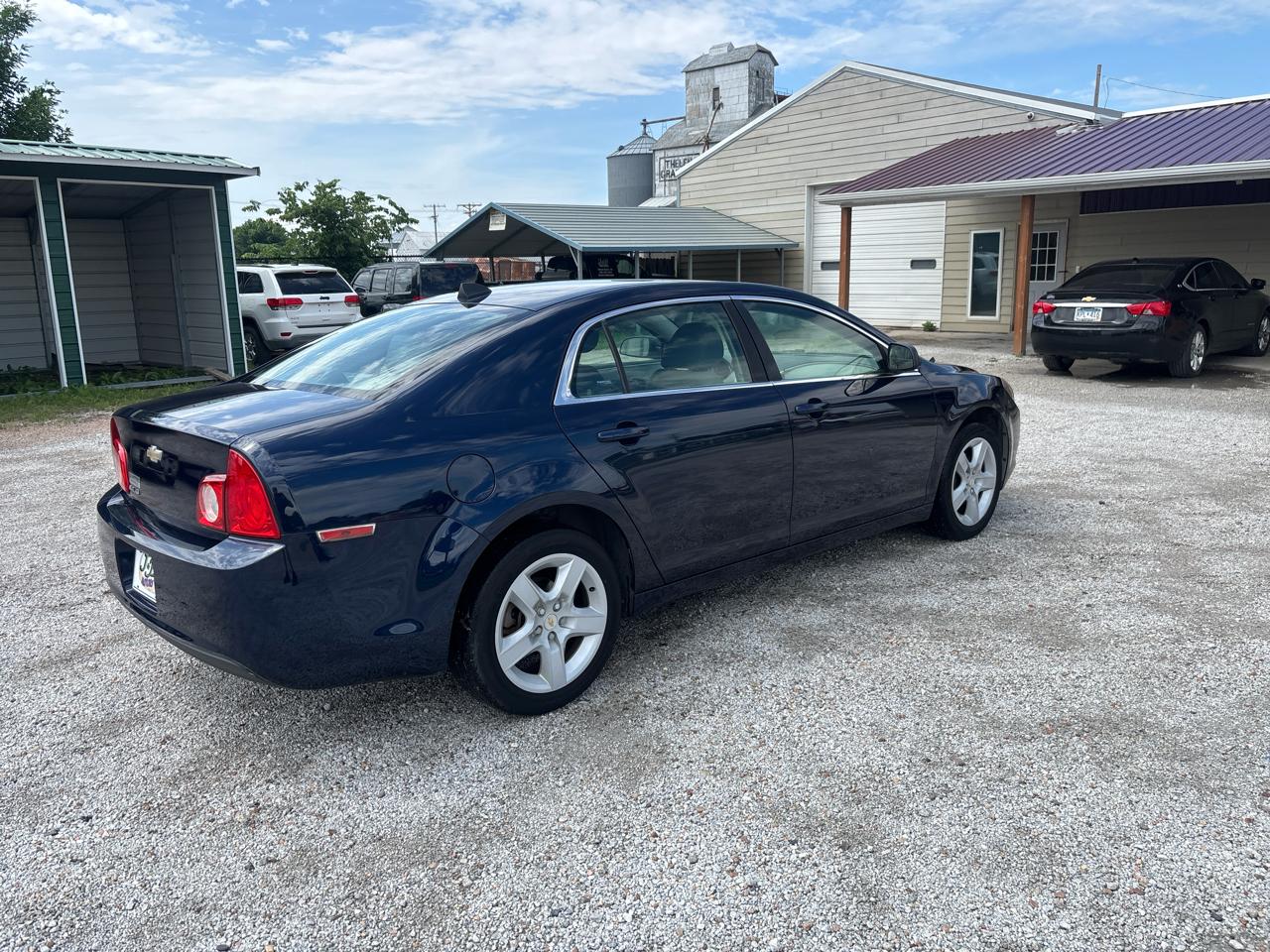 Chevrolet Malibu 4dr Sdn LS w/1FL 2012
