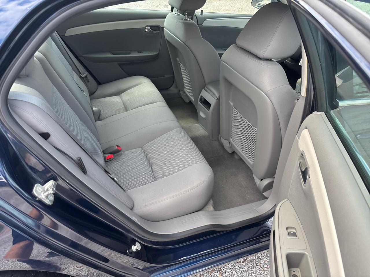 Chevrolet Malibu 4dr Sdn LS w/1FL 2012