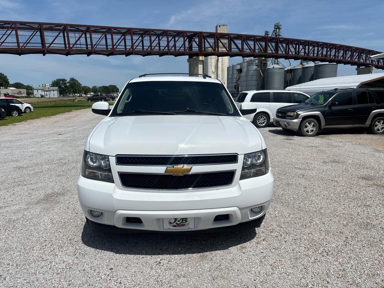 Chevrolet Tahoe 4WD 4dr 1500 LT 2013