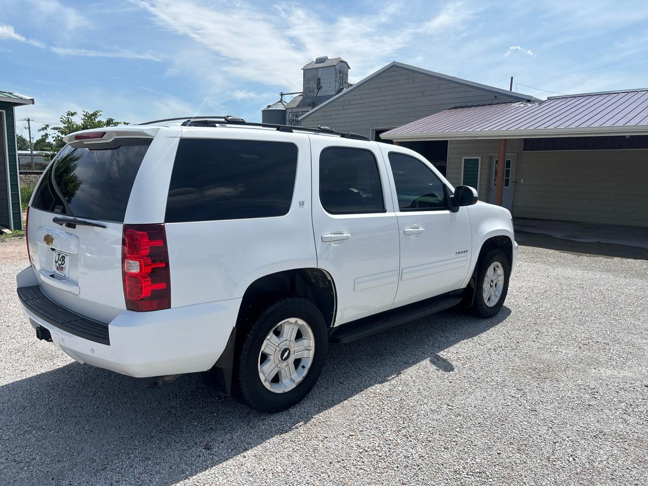 Chevrolet Tahoe 4WD 4dr 1500 LT 2013