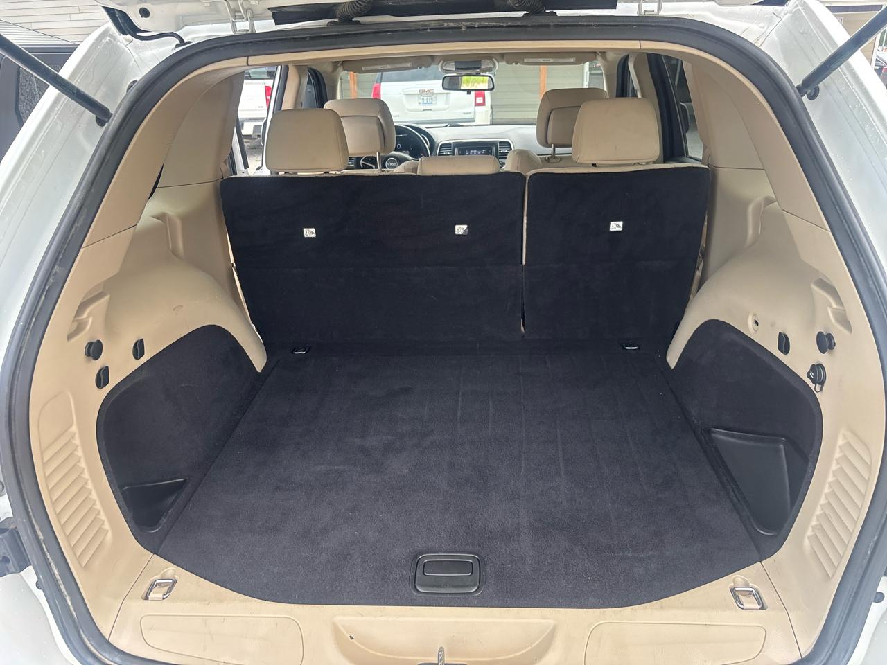 Jeep Grand Cherokee 4WD 4dr Laredo 2014