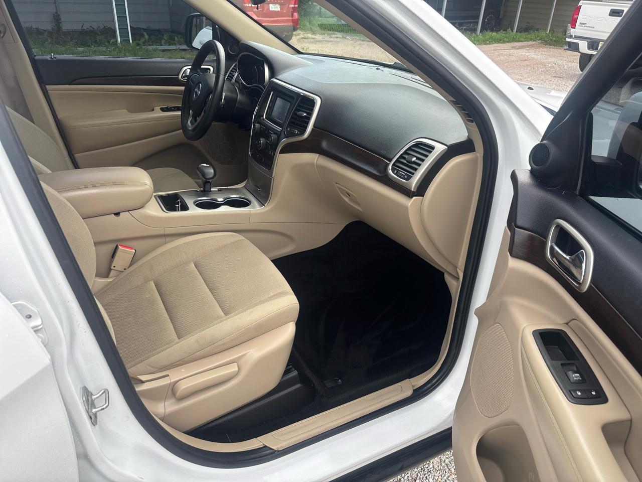 Jeep Grand Cherokee 4WD 4dr Laredo 2014