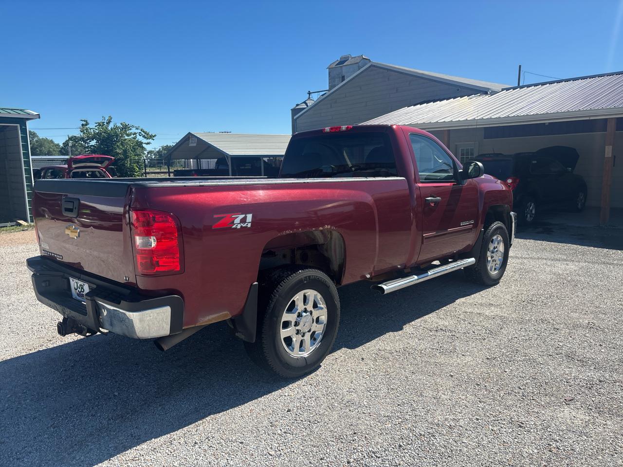Chevrolet Silverado 2500HD 4WD Reg Cab 133.7" LT 2013