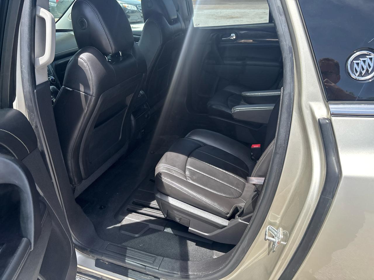Buick Enclave AWD 4dr Leather 2016