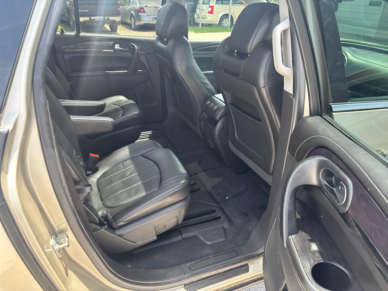 Buick Enclave AWD 4dr Leather 2016